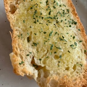 ガーリックフランスパン